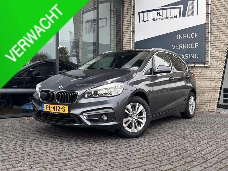 Grijs Gebruikt 2017 BMW 220 Active Tourer Executive MPV | € 14.900 (Goede deal) - Afbeelding 1/1