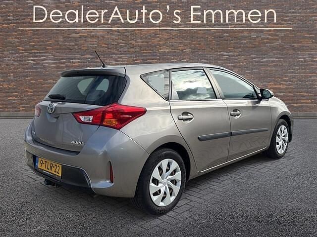 Occasion Toyota Auris 132 PK (97 kW) 2014 Bruin Hatchback