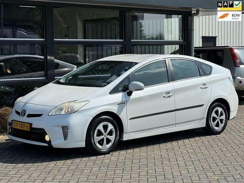 Wit Gebruikt 2012 Toyota Prius Comfort Hatchback | € 8.495 (Goede deal) - Afbeelding 1/4