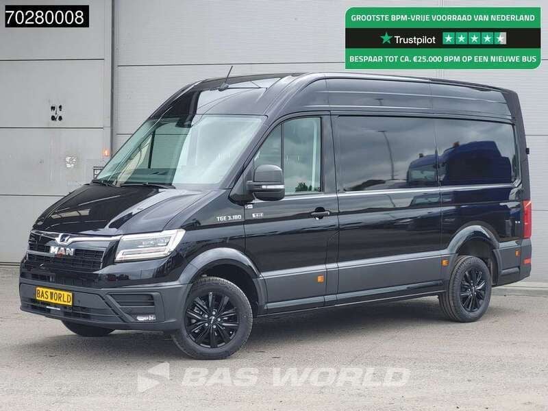 Zwart Nieuw 2025 MAN TGE Van | € 46.900 (Super prijs) - Afbeelding 1/3