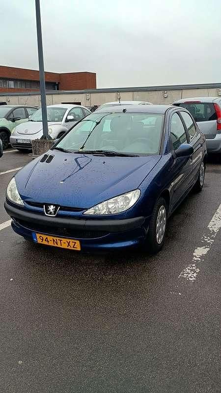 Blauw Gebruikt 2004 Peugeot 206 Hatchback | € 500 (Super prijs) - Afbeelding 1/4