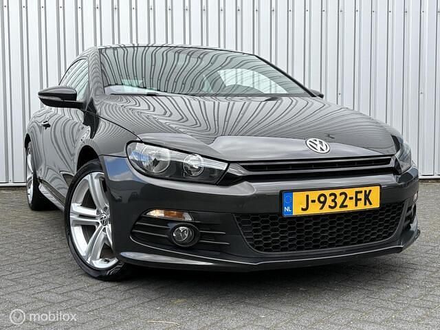 Bruin Gebruikt 2010 VW Scirocco R-line Coupé | € 7.495 (Eerlijke prijs) - Afbeelding 1/3
