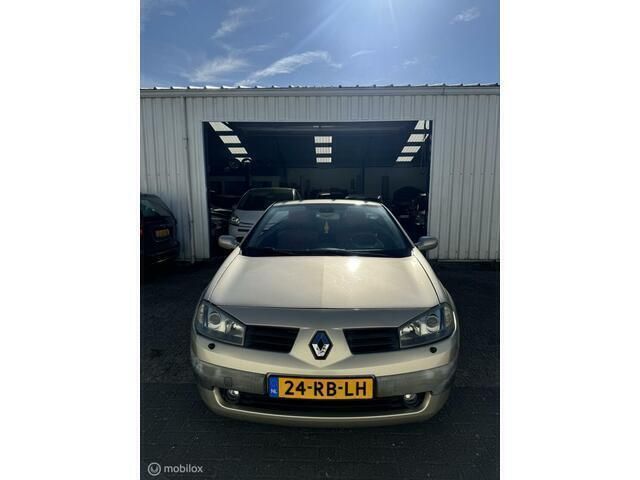 Occasion Renault Mégane Cabriolet Luxe 135 PK (99 kW) 2005 Beige Cabriolet