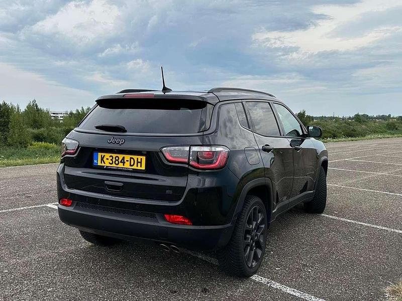 Zwart Occasion 2020 Jeep Compass SUV | € 21.500 (Eerlijke prijs) - Afbeelding 1/4