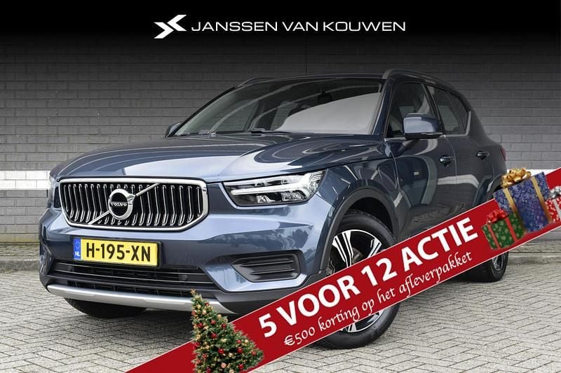 Blauw Gebruikt 2020 Volvo XC40 Inscription SUV | € 28.495 (Super prijs) - Afbeelding 1/4