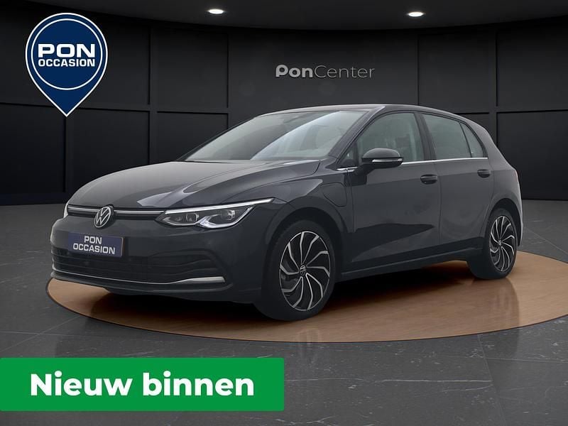 Occasion VW Golf VIII Style 204 PK (150 kW) 2023 Grijs Hatchback