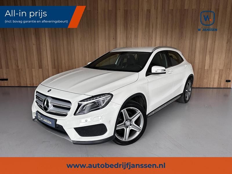 Wit Gebruikt 2015 Mercedes GLA200 AMG SUV | € 18.950 (Eerlijke prijs) - Afbeelding 1/4