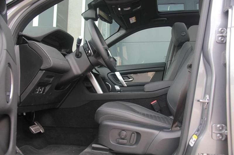 Occasion Land Rover Discovery Sport HSE Dynamic 309 PK (227 kW) 2024 Eiger grey (grijs metallic)zwart SUV
