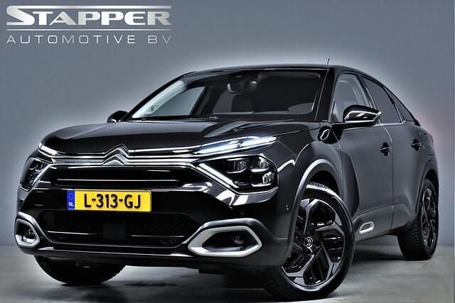 Zwart Gebruikt 2021 Citroën C4 PureTech SUV | € 21.895 (Eerlijke prijs) - Afbeelding 1/4