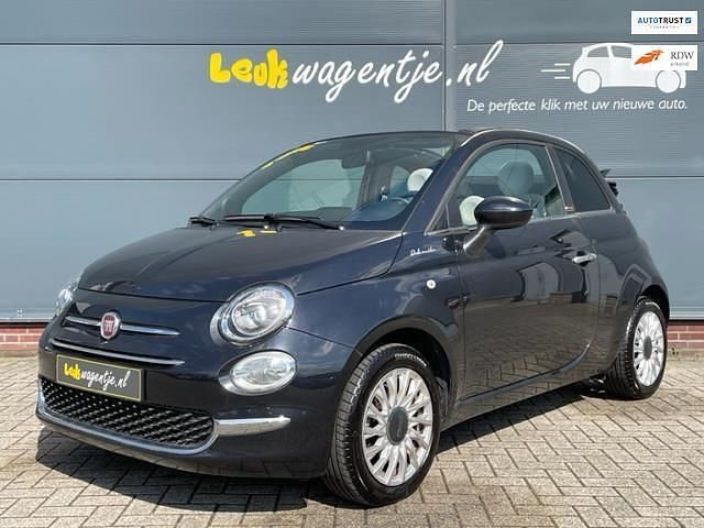 Zwart, metallic lak Gebruikt 2021 Fiat 500C Dolcevita Cabriolet | € 13.940 (Eerlijke prijs) - Afbeelding 1/4