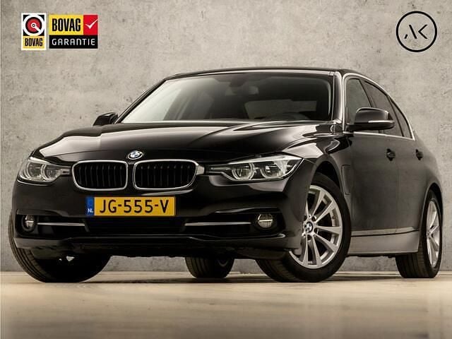 Zwart Occasion 2016 BMW 330 Executive Sedan | € 16.945 (Goede deal) - Afbeelding 1/4
