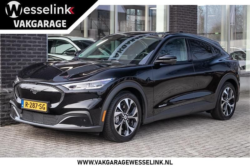 Occasion Ford Mustang Mach-E 202 kW (276 PK) 2022 Zwart SUV