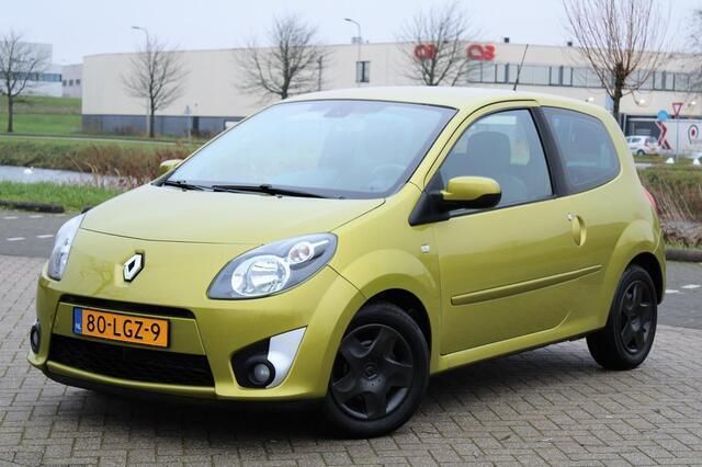 Geel Gebruikt 2010 Renault Twingo Dynamique Hatchback | € 3.999 (Eerlijke prijs) - Afbeelding 1/4