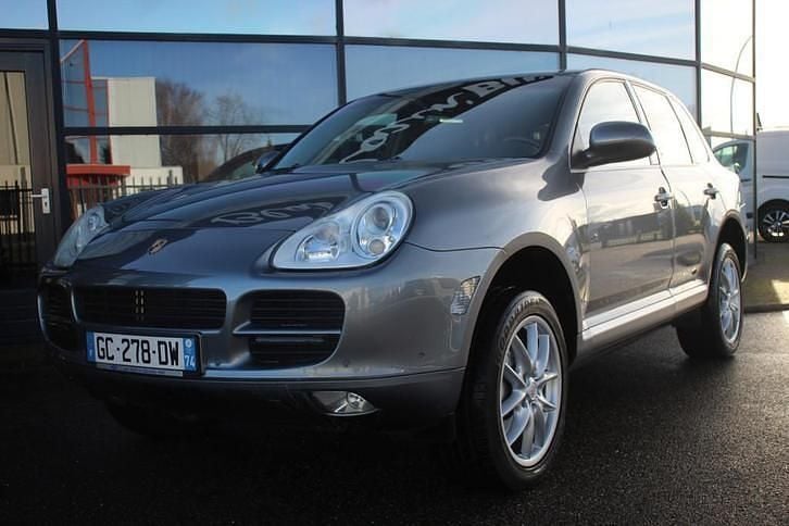 Gebruikt 2004 Porsche Cayenne SUV | € 8.500 (Eerlijke prijs) - Afbeelding 1/4