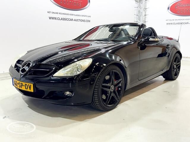 Zwart Gebruikt 2005 Mercedes SLK350 Cabriolet | € 13.000 (Iets duurder) - Afbeelding 1/4