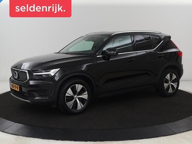 Zwart Occasion 2021 Volvo XC40 Inscription SUV | € 21.900 (Super prijs) - Afbeelding 1/4