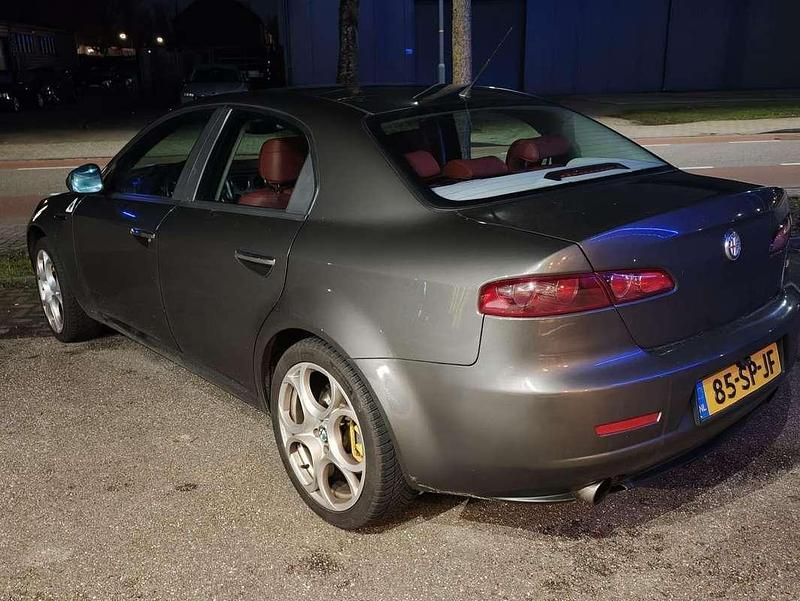 Occasion Alfa Romeo 159 Distinctive 160 PK (117 kW) 2006 Sedan