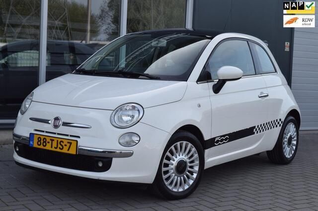 Wit Gebruikt 2011 Fiat 500 Lounge Hatchback | € 3.999 (Eerlijke prijs) - Afbeelding 1/4