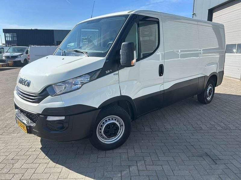 Occasion Iveco Daily 150 PK (110 kW) 2018 Wit Van