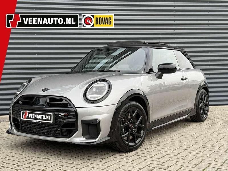 Occasion Mini Cooper 156 PK (114 kW) 2024 Grijs Hatchback