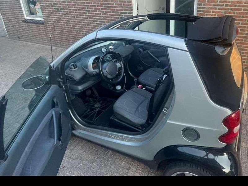 Grijs Gebruikt 2001 Smart ForTwo Cabrio Cabriolet | € 1.400 - Afbeelding 1/4
