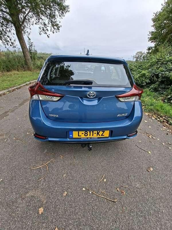 Occasion Toyota Auris Comfort 99 PK (72 kW) 2016 Blauw Hatchback