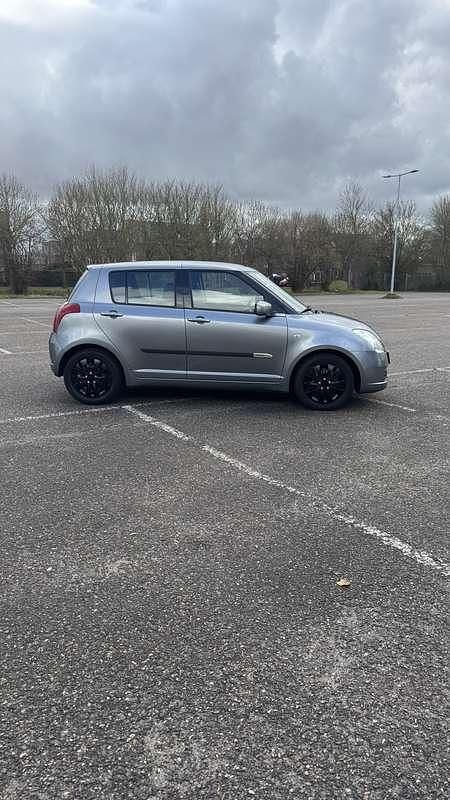 Occasion Suzuki Swift GLS 92 PK (67 kW) 2007 Grijs Hatchback