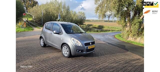 Grijs Gebruikt 2012 Suzuki Splash Exclusive Hatchback | € 4.450 (Eerlijke prijs) - Afbeelding 1/4