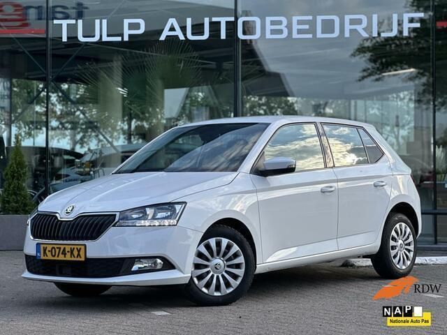 Wit Gebruikt 2021 Skoda Fabia Hatchback | € 12.990 (Eerlijke prijs) - Afbeelding 1/4