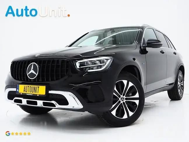 Zwart Gebruikt 2020 Mercedes GLC300e SUV | € 34.840 (Goede deal) - Afbeelding 1/4