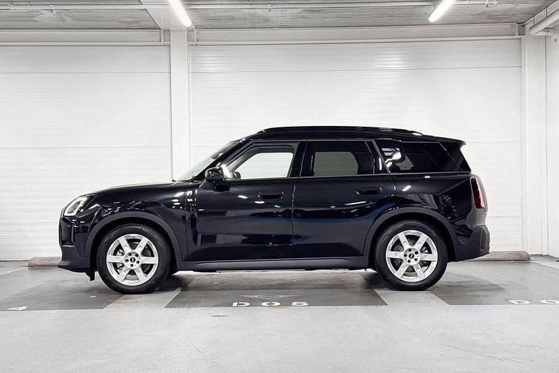 Occasion Mini Countryman Classic 150 kW (204 PK) 2025 Midnight black ii (c4r) (donker zwart) SUV
