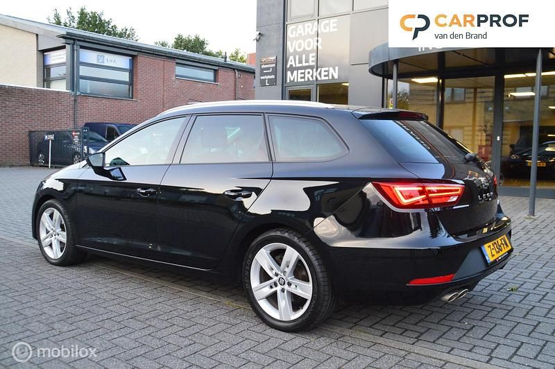 Occasion Seat Leon ST FR 150 PK (110 kW) 2024 Zwart Stationwagen