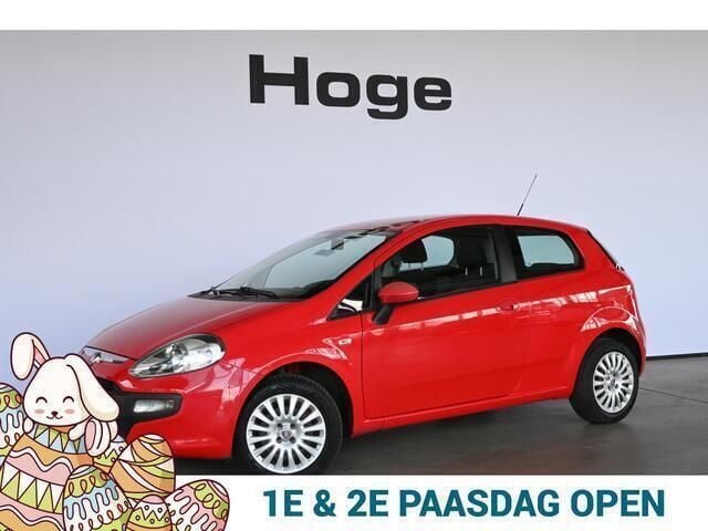 Rood Gebruikt 2011 Fiat Punto Evo Dynamic Hatchback | € 3.940 (Eerlijke prijs) - Afbeelding 1/4