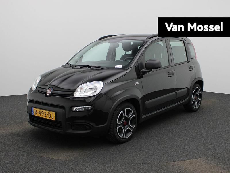Zwart Gebruikt 2022 Fiat Panda City Life Hatchback | € 12.400 (Eerlijke prijs) - Afbeelding 1/4