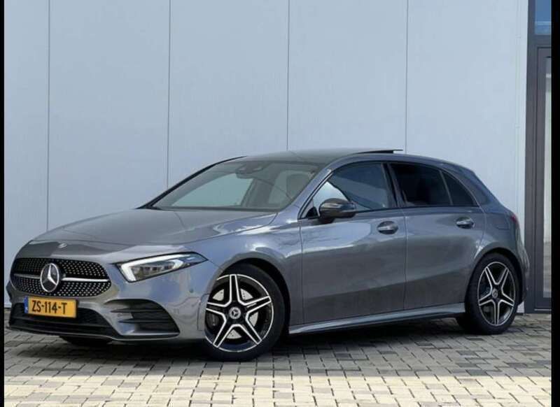 Grijs Gebruikt 2019 Mercedes A220 Premium Plus Sedan | € 26.000 (Iets duurder) - Afbeelding 1/4