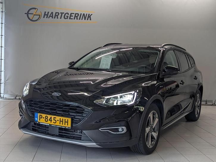 Zwart Gebruikt 2021 Ford Focus Active Stationwagen | € 22.225 (Eerlijke prijs) - Afbeelding 1/3