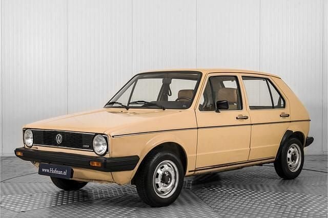 Creme Gebruikt 1982 VW Golf I Hatchback | € 6.900 - Afbeelding 1/4