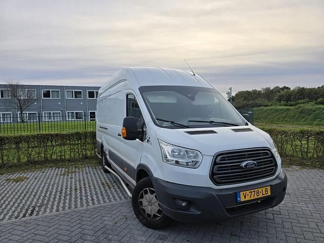 Wit Gebruikt 2018 Ford Transit Trend Van | € 13.999 - Afbeelding 1/4