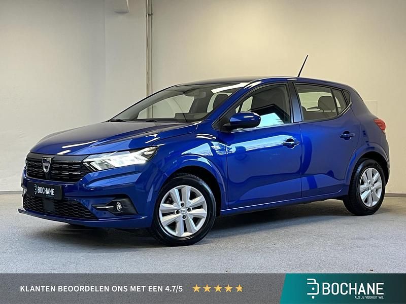 Blauw Occasion 2023 Dacia Sandero Comfort Hatchback | € 15.195 (Eerlijke prijs) - Afbeelding 1/4