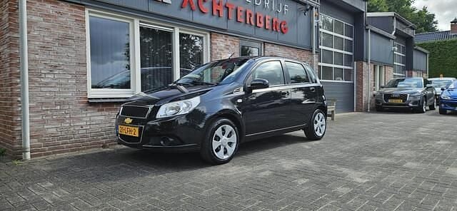 Zwart Gebruikt 2010 Chevrolet Aveo LS Hatchback | € 3.750 (Iets duurder) - Afbeelding 1/4