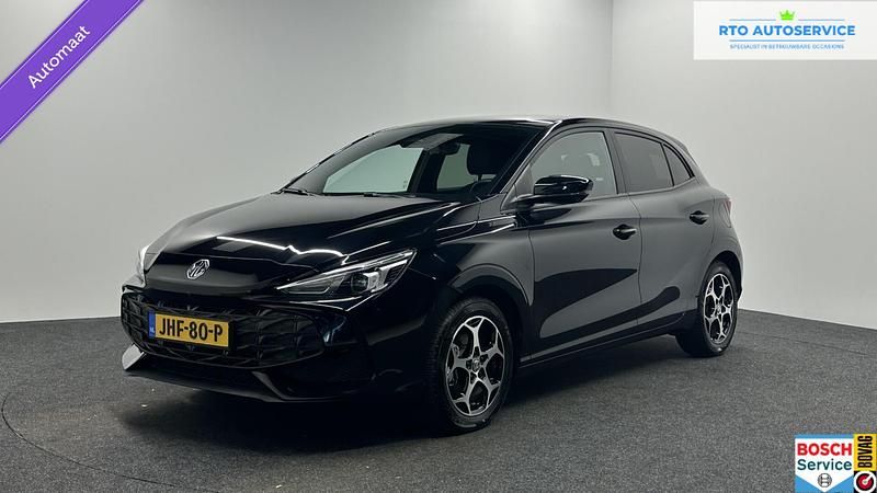 Zwart Occasion 2024 MG MG3 Luxury Hatchback | € 22.000 - Afbeelding 1/4