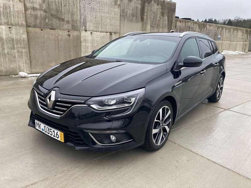 Occasion 2019 Renault Mégane GrandTour Bose Edition Stationwagen | € 8.995 (Iets duurder) - Afbeelding 1/4