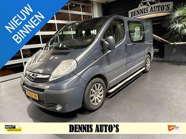 Blauw Gebruikt 2011 Opel Vivaro MPV | € 5.000 (Goede deal) - Afbeelding 1/4