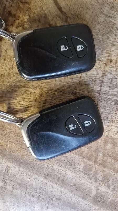 Zwart Gebruikt 2014 Lexus CT200h Business Edition Hatchback | € 8.950 (Goede deal) - Afbeelding 1/4