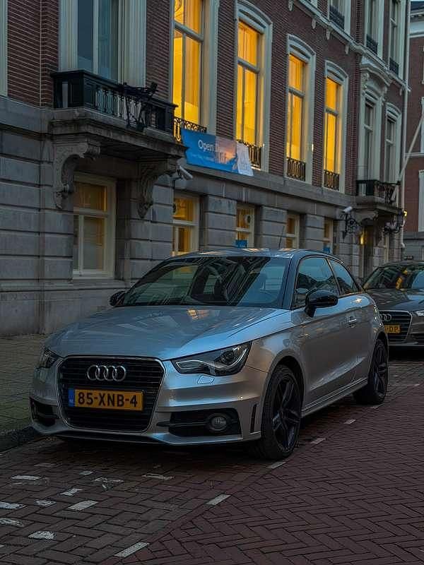 Occasion Audi A1 Attraction 86 PK (63 kW) 2012 Hatchback