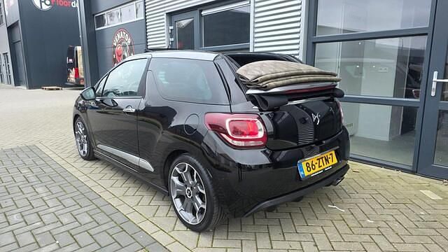 Occasion Citroën DS3 Cabriolet Sport Chic 156 PK (114 kW) 2013 Zwart (metallic) Cabriolet