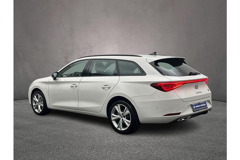 Nieuw Seat Leon Business 204 PK (150 kW) 2025 Candy white Stationwagen