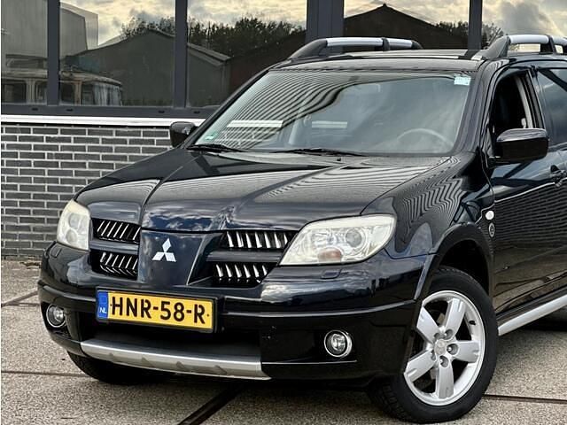 Occasion Mitsubishi Outlander Instyle 161 PK (118 kW) 2006 Zwart SUV
