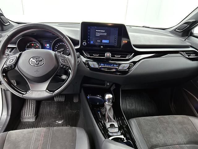 Occasion Toyota C-HR Sport 123 PK (90 kW) 2023 Grijs SUV