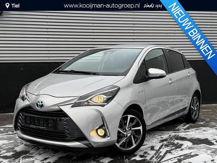 Overige Occasion 2020 Toyota Yaris Hatchback | € 17.899 (Goede deal) - Afbeelding 1/4